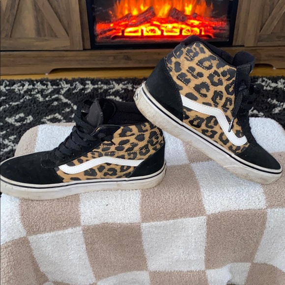 Vans Women's Black and Leopard High-Top Sneakers - Picture 2 of 7